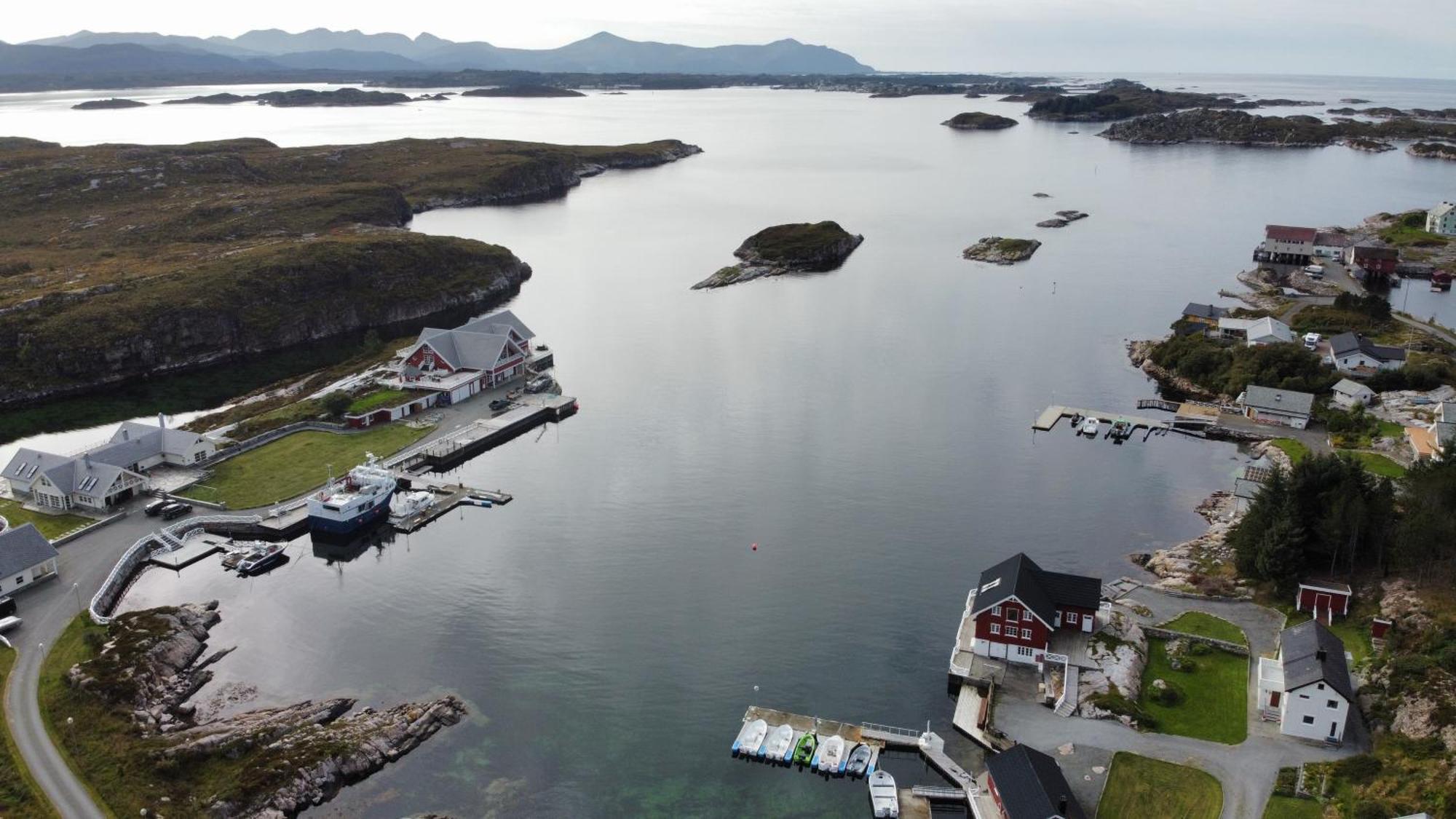 Ferienwohnung Atlantic Road Seaside Housing Litlrossoya Exterior foto