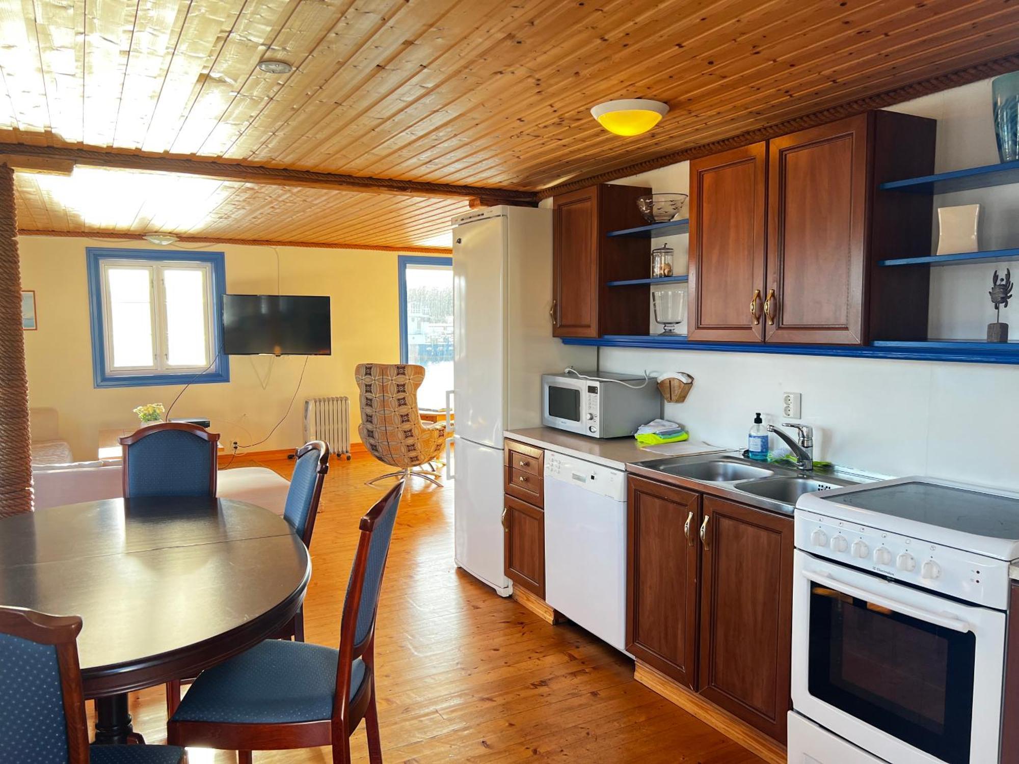 Ferienwohnung Atlantic Road Seaside Housing Litlrossoya Exterior foto